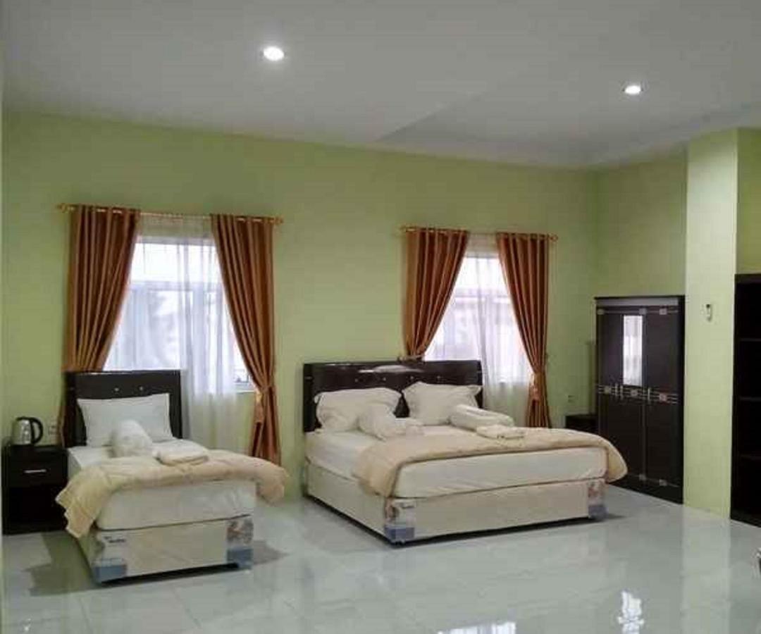 Graha Badnur Hotel Syari'Ah 北干巴鲁 外观 照片