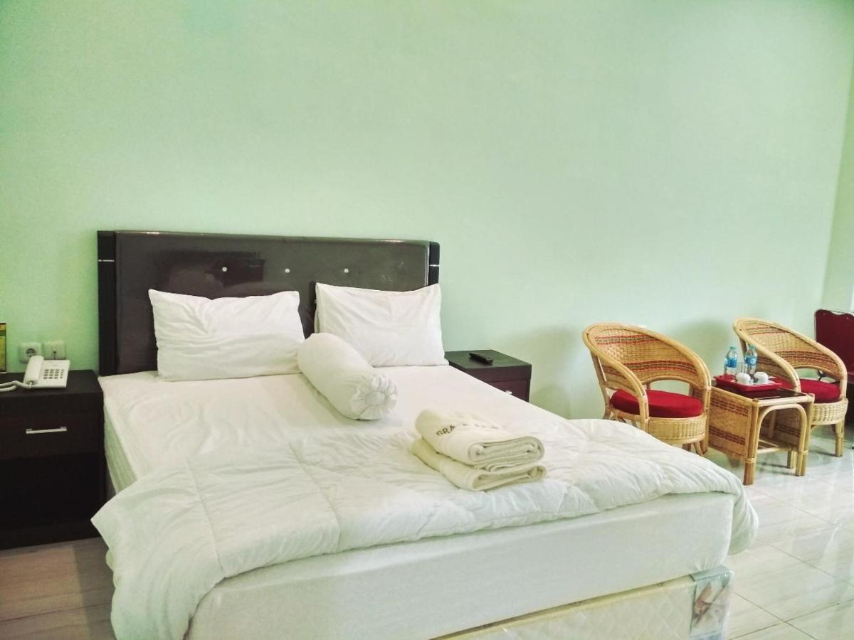 Graha Badnur Hotel Syari'Ah 北干巴鲁 外观 照片